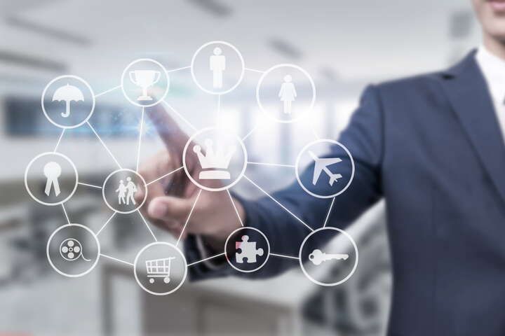 SEO关键词优化第一步该怎么走?实战避坑指南